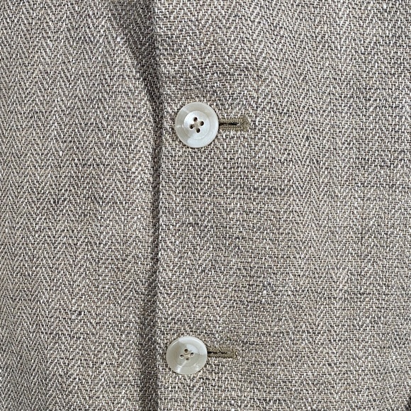 Stafford Men’s 42R Beige Herringbone Blazer Jacket Two Button Classic Sport Coat - Picture 4 of 12